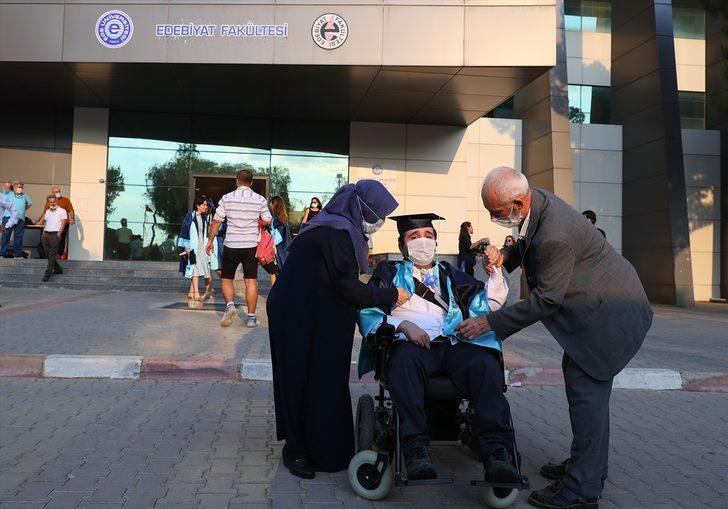 Mütercim tercümanlık bölümünü bitiren kas hastası Furkan, hayallerine kavuştu G5