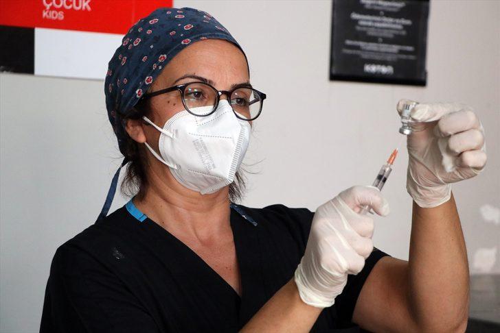 Aşılama oranı en yüksek illerden Edirne'de mobil aşı ekipleri etkin rol oynuyor G2