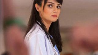 Mucize Doktor'un Nazlı'sı Sinem Ünsal geri dönüyor
