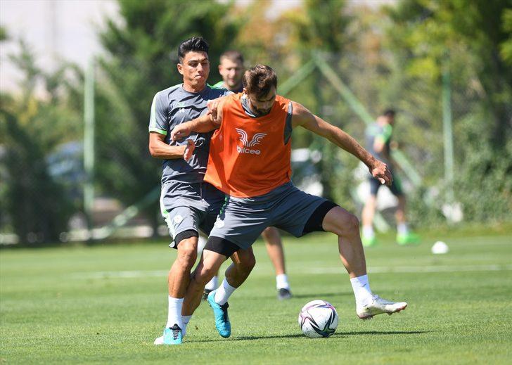 İttifak Holding Konyaspor, Altay maçının hazırlıklarını sürdürüyor G4