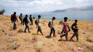 3 bin Afgan, Türk vatandaşlığına geçirildiği iddialarına yalanlama