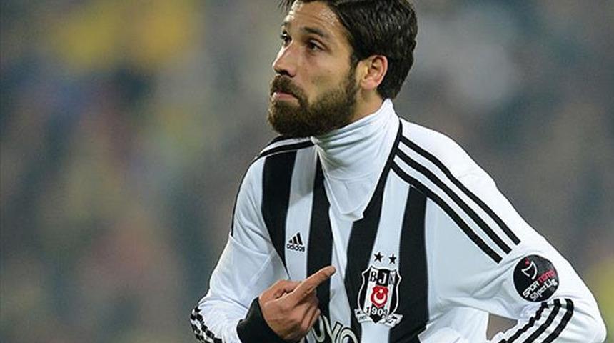 Olcay Şahan, 34 yaşında futbolu bıraktı
