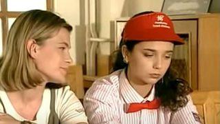 Kaygısızlar dizisinin Burcu'su son haliyle herkesi şaşırttı!