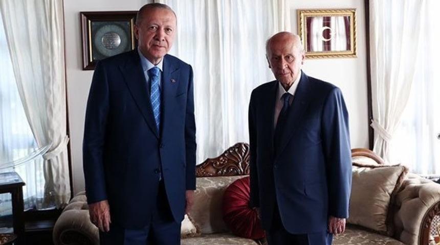 AKP, 'MHP'yle genel se&ccedil;ime ayrı girecek' iddiasına ne diyor?