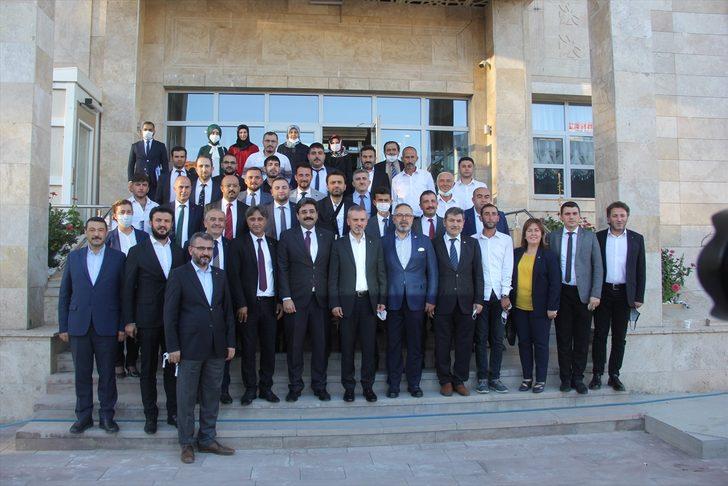 AK Parti Genel Başkan Yardımcısı Kandemir, Zara'da partililerle buluştu G5