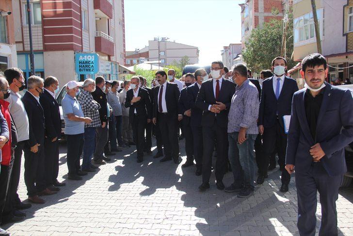 AK Parti Genel Başkan Yardımcısı Kandemir, Zara'da partililerle buluştu G2