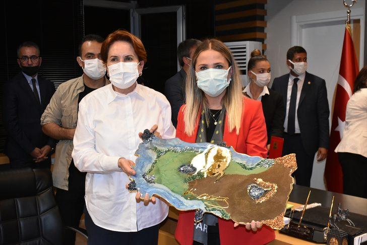 İYİ Parti Genel Başkanı Akşener Samsun'un İlkadım, Bafra ve Atakum ilçelerini ziyaret etti G4