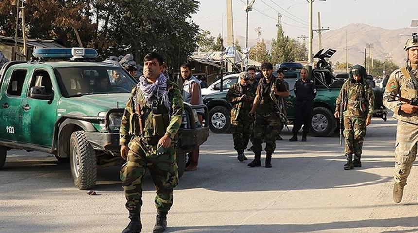 Pakistan'dan, Afganistan ekonomisinin çökmemesi için ABD'ye çağrı