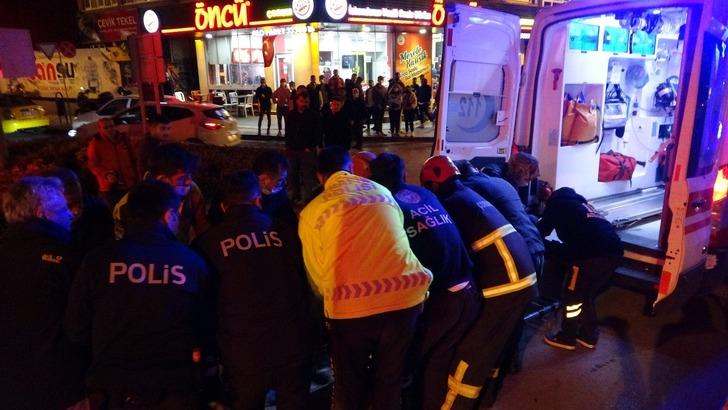 Şüpheli aracı kovalayan polis otosu kaza yaptı: 2 polis yaralandı G5