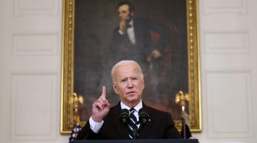 Biden, 80 milyon &ouml;zel sekt&ouml;r &ccedil;alışanına aşı ya da haftalık test zorunluluğu getirdi: 'Sabrımız t&uuml;keniyor'