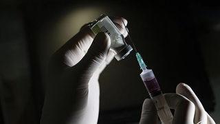 İtalya, koronavirüs aşısında 3. doza yeşil ışık yaktı