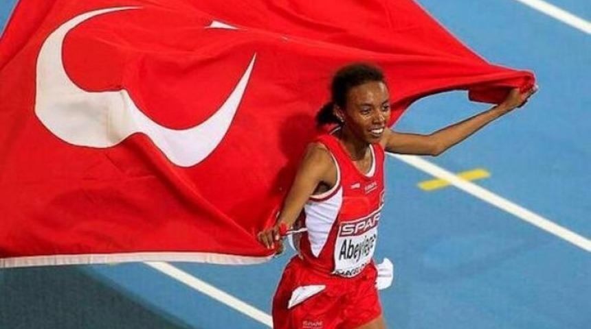 Elvan, dünyada yılın en iyileri arasında