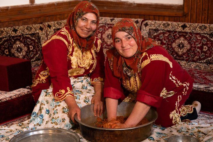 Kangal Akkaraman koyununun böbrek yağından yapılıyor! Lezzetini bilenler sıraya giriyor G3