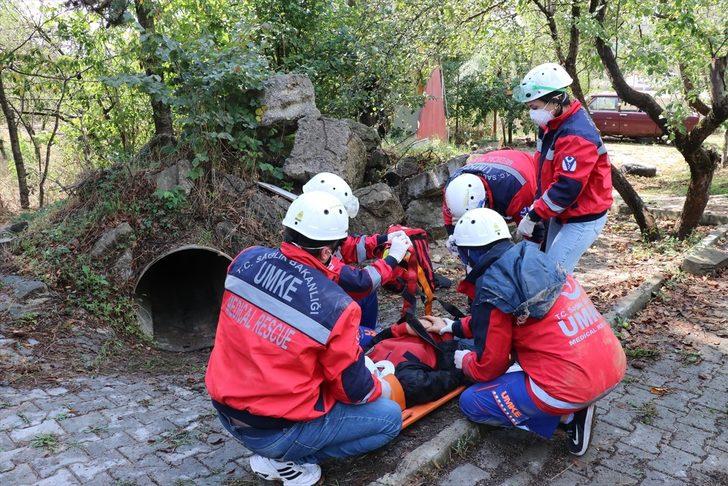 Bolu'da UMKE'nin eğitim tatbikatı gerçeğini aratmadı G2