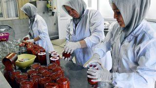 32 kadın çiftçi bir araya gelerek kooperatif kurdu! 30'dan fazla ürün üretiyorlar