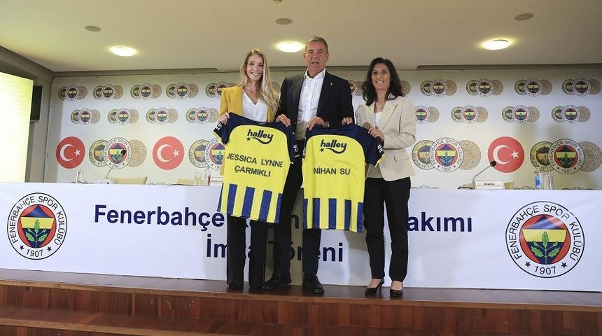 Fenerbahçe'de kadın futbol takımı kuruldu
