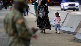 Afganları ABD'ye getiren uçuşlar durduruldu! Sebebi bir hastalık