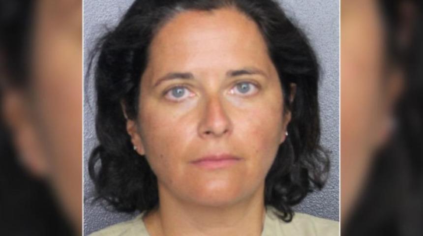 U&ccedil;ağı ka&ccedil;ıran anne, oğlunu okula yetiştirmek i&ccedil;in bomba ihbarı yaptı