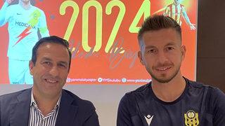 Yeni Malatyaspor, Adem Büyük'ün sözleşmesini uzattı