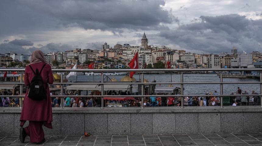 Sağlık Bakanlığı illere g&ouml;re haftalık Covid-19 vaka sayısını a&ccedil;ıkladı