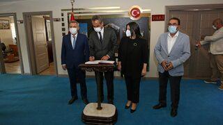 Bakan Özer: Kovid-19 vakası nedeniyle kapatılan, eğitim öğretime ara veren okulumuz bulunmamaktadır