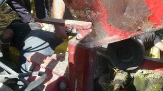 Afyonkarahisar’da korkunç olay! Bacağını silaj makinesine kaptırdı