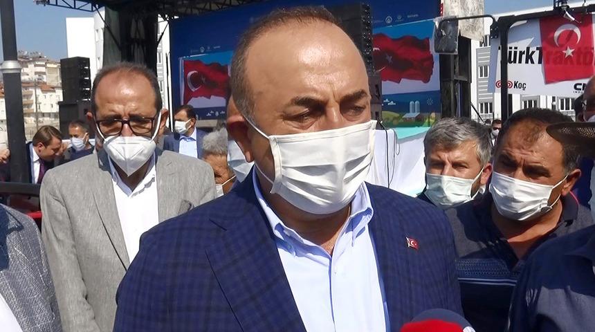 Bakan Çavuşoğlu: Mültecilerin ülkelerine döndürülmesi için çalışmalarımız var
