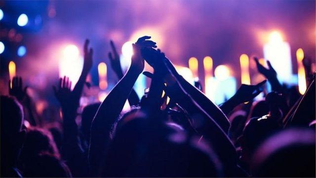 İngiltere de kadınlar neden bu hafta gece kulüplerini boykot ediyor? 1