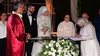 İki kişinin hayatını kaybettiği feci kazada kahreden balayı detayı