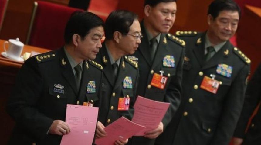 ABD basını a&ccedil;ıkladı: &Ccedil;in'de iki &uuml;st d&uuml;zey general kayboldu