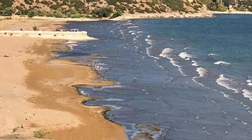 Eğirdir Gölü'ne lağım suyu karıştığı iddialarına ilişkin inceleme başlatıldı