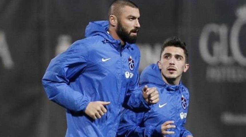 Burak Yılmaz'dan Abdülkadir Ömür'e destek