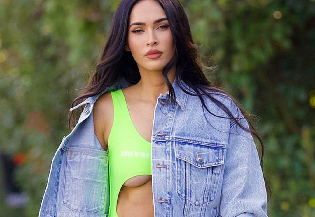 Machine Gun Kelly ile Megan Fox MTV Video M&uuml;zik &Ouml;d&uuml;lleri gecesine damga vurdu