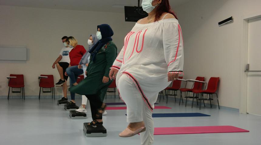 6 ayda 30 kilogram veren 2 &ccedil;ocuk annesi: &Ccedil;ok &uuml;mitsizdim, y&uuml;r&uuml;rken bile zorlanıyordum