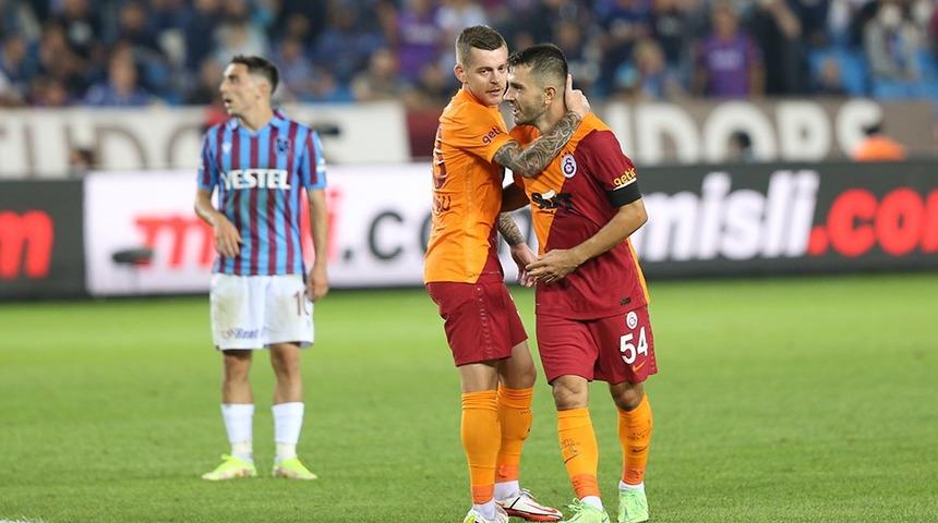 Yıldız isimden kariyerinde bir ilk