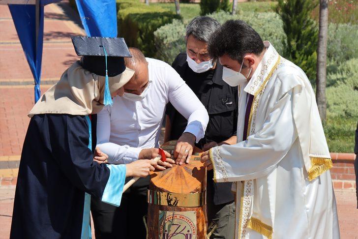 Kilis 7 Aralık Üniversitesinde mezuniyet töreni düzenlendi G3