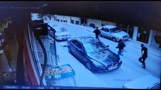 Bahçelievler'deki kan donduran cinayet kamerada! Eşi başında feryat etti