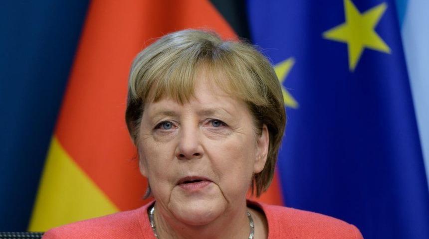 Merkel'in siyasi mirası ne olacak?: 'Avrupa'nın Krali&ccedil;esi'nin tacındaki pırıltılar ve lekeler
