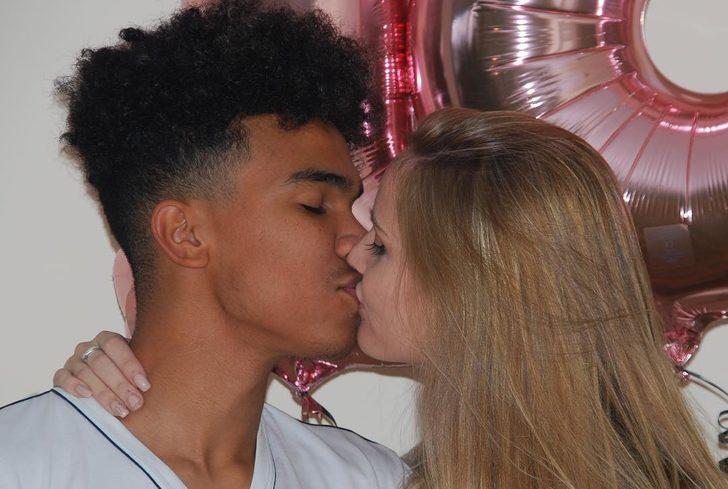 Galatasaray'ın yeni yengesi ateşli pozlarıyla akılları baştan alıyor G2