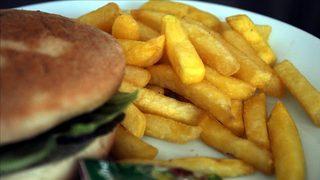 Fast-food, hastalığa davetiye çıkarıyor