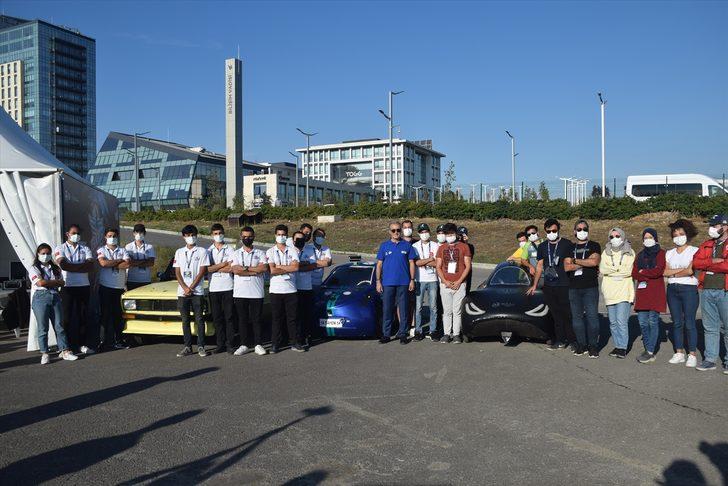 Cumhurbaşkanlığı Savunma Sanayii Başkanı Demir, TEKNOFEST'te yarışlara katılan otonom araçları inceledi: G3