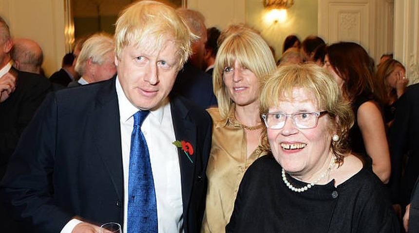 İngiltere Başbakanı Boris Johnson'ın annesi Charlotte Johnson Wahl 79 yaşında hayatını kaybetti