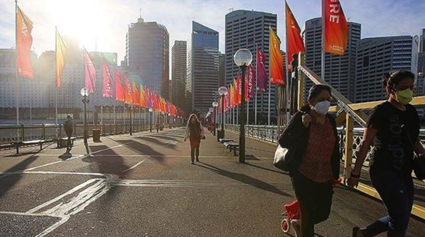 Avustralya'nın başkenti Canberra'da koronavirüs yasakları 4 hafta daha uzatıldı