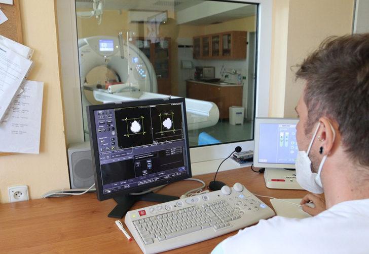 Sahibi tarafından gezmeye çıkarılan köpek hazine buldu G2