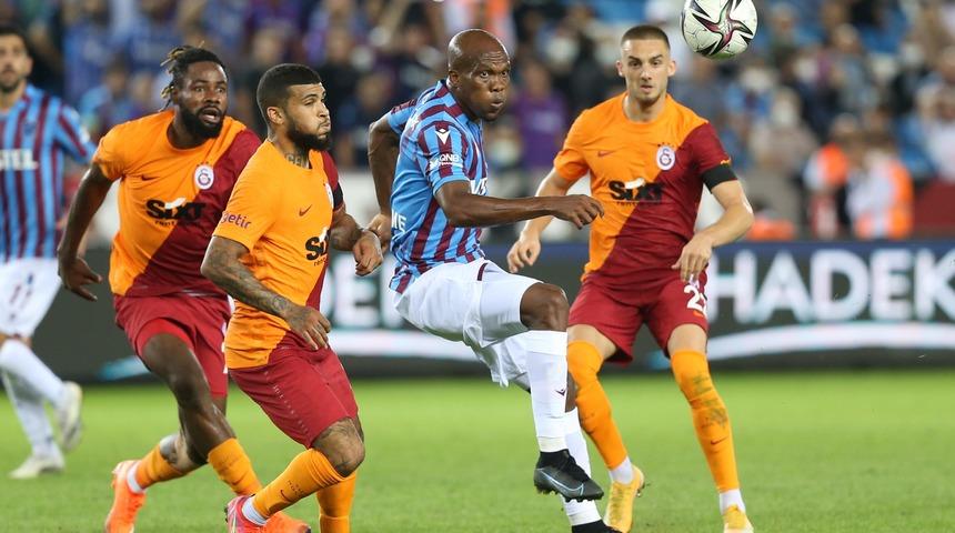 Galatasaray'da fatura 2 oyuncuya kesildi