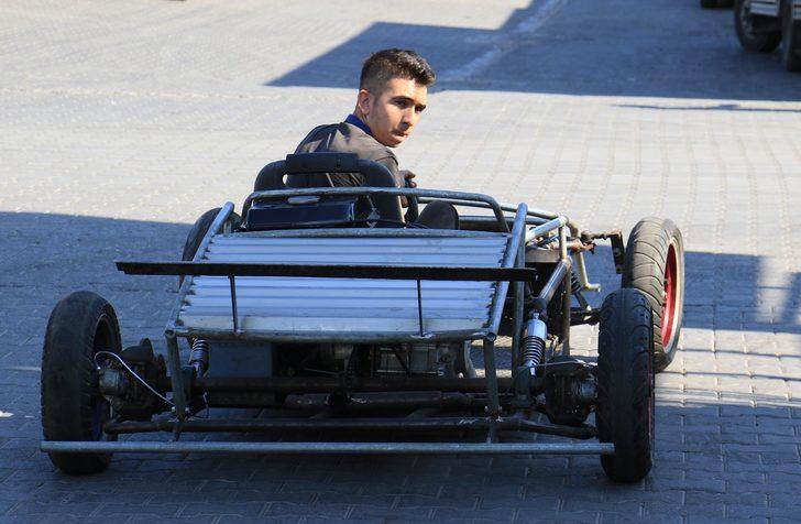 22 yaşındaki torna ustası 5 bin TL'ye kendi arabasını yaptı!  G2