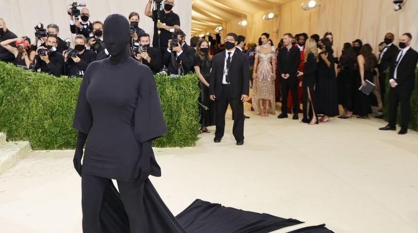 Met Gala 2021: New York'ta yıldızlar ge&ccedil;idi ve en &ccedil;ok konuşulan kost&uuml;mler