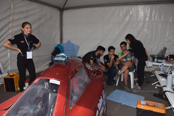 Robotaksi Binek Otonom Araç Yarışması'nda sürücüsüz araçlar piste çıktı G4