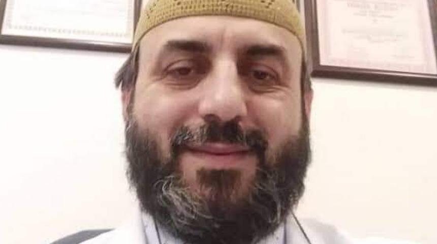 Sakarya'da aşı olmayan doktor, koronavirüse yenildi