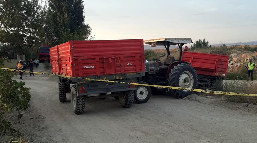 Kahreden ölüm! Traktörden savruldu, hayatını kaybetti